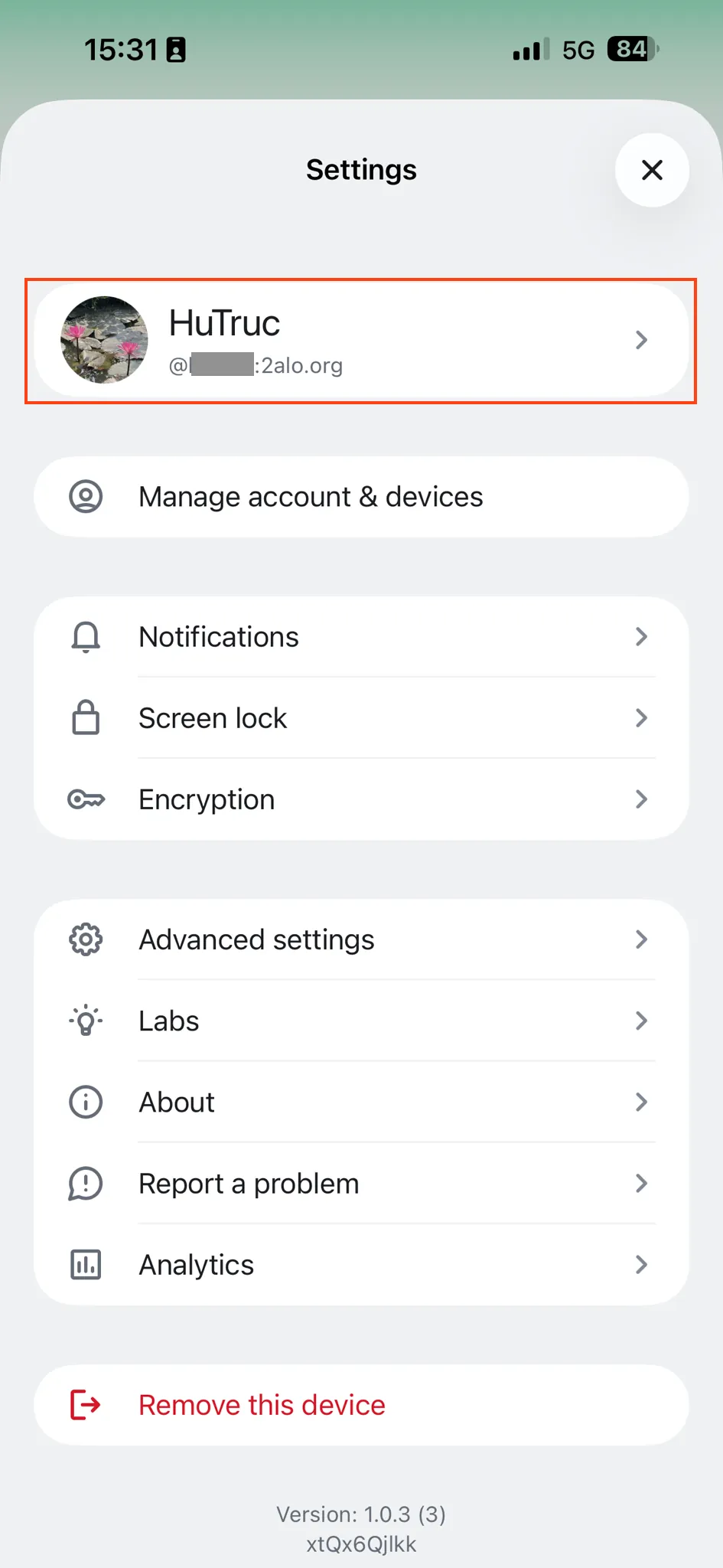 Chats screen showing the avatar in the top-left corner